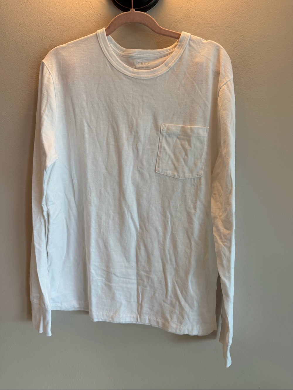 Crew Men's Garment-Dyed Long Sleeve T-Shirt with Pocket White Size Medium